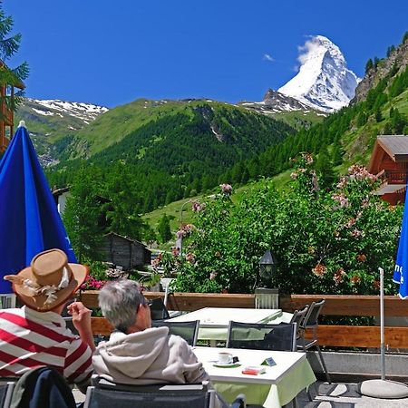 Alpenrose Hotel Zermatt Bagian luar foto