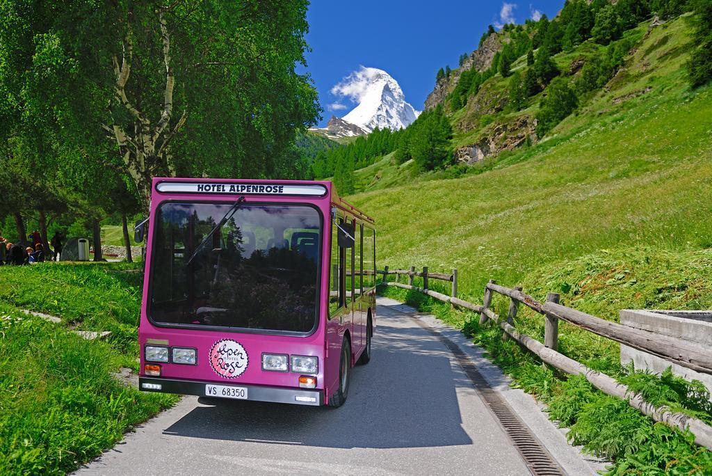 Alpenrose Hotel Zermatt Bagian luar foto